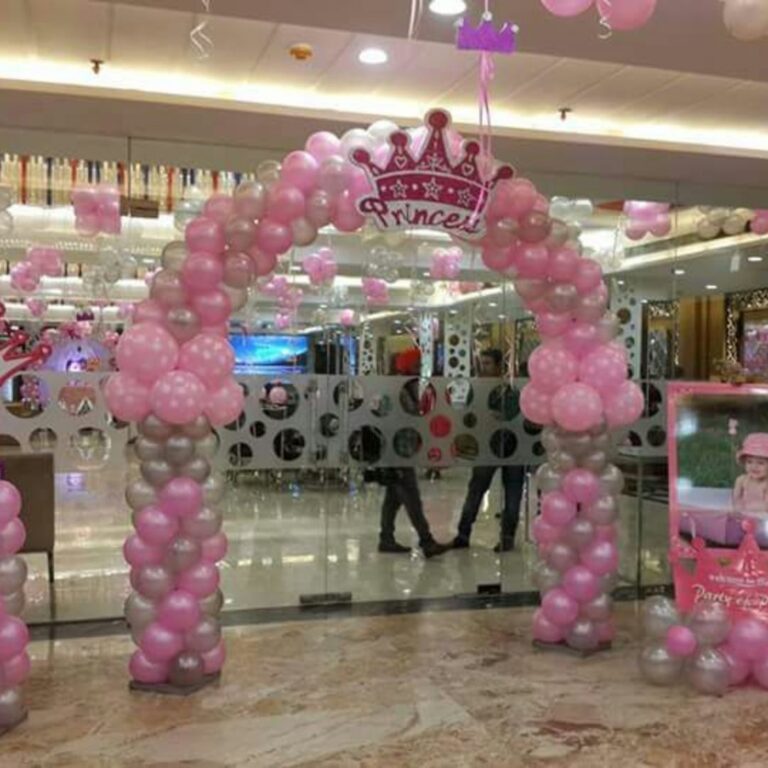 Birthday Gate Decoration with Welcome Board Setup